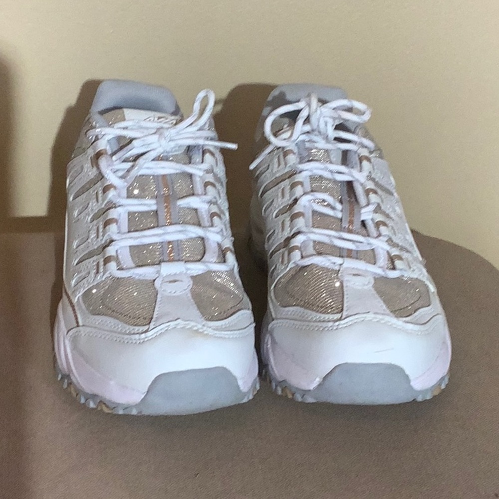 AVIA Memory Foam Sneaker - Picture 2 of 6